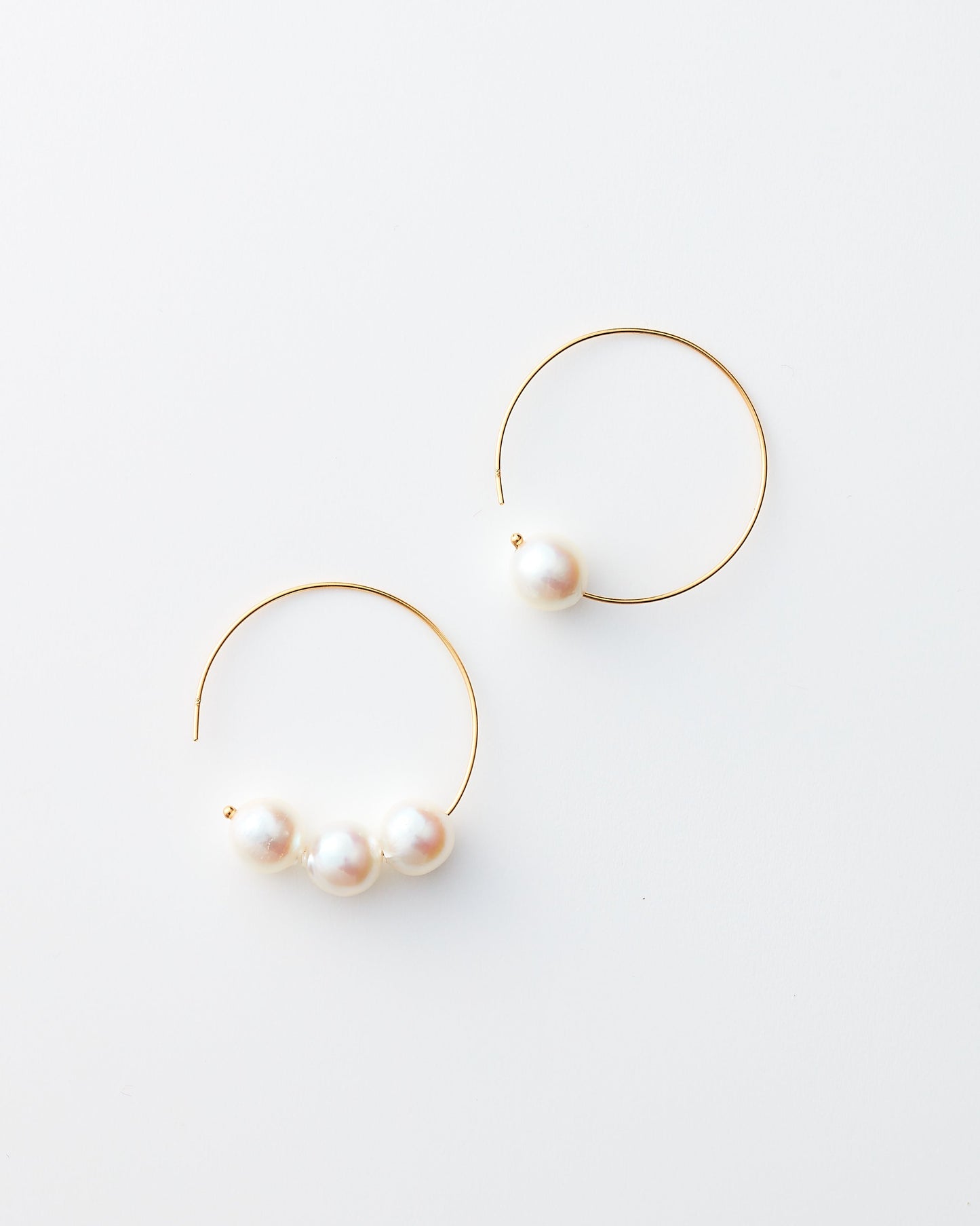 「幸せの輪廻」 8-8.5mm ホワイト