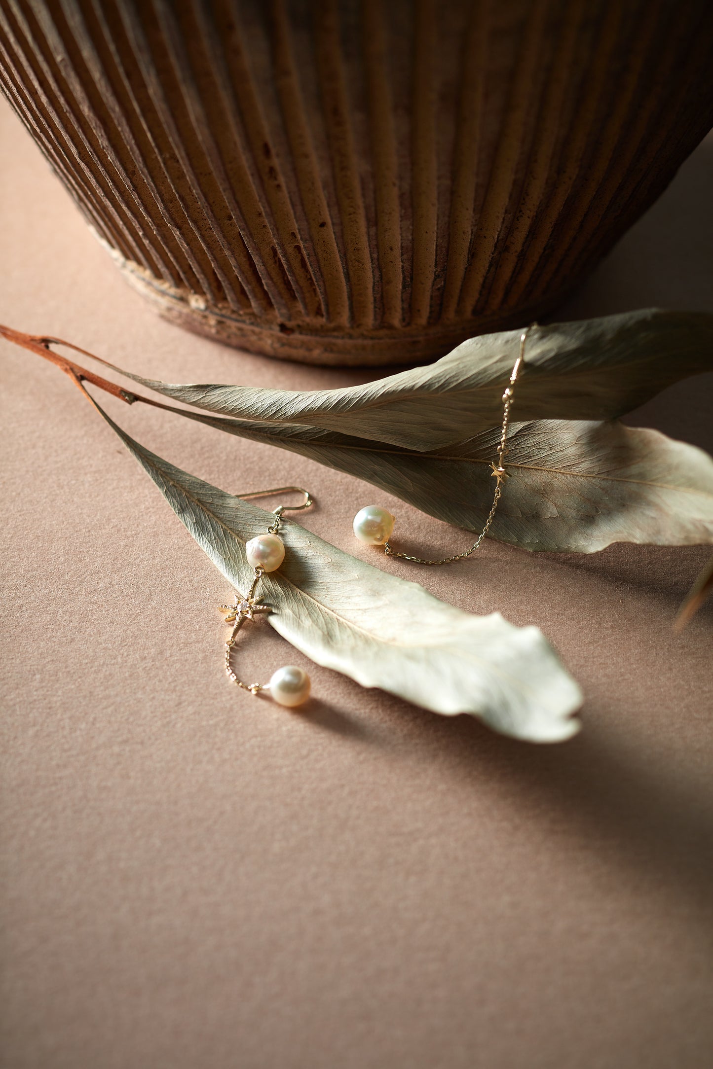 「明け方の流れ星」 8.5~9mm ホワイト